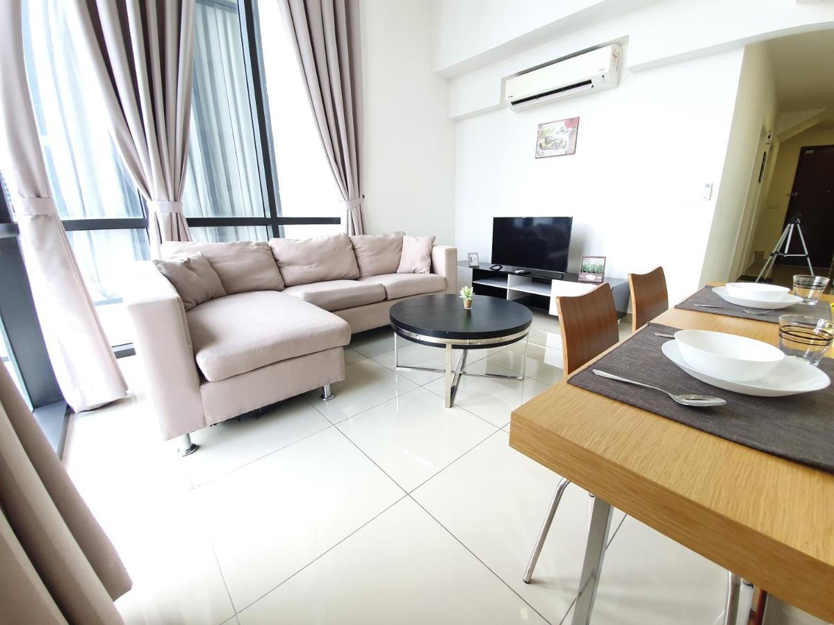 Solstice Cyberjaya By Easy Property Exterior photo